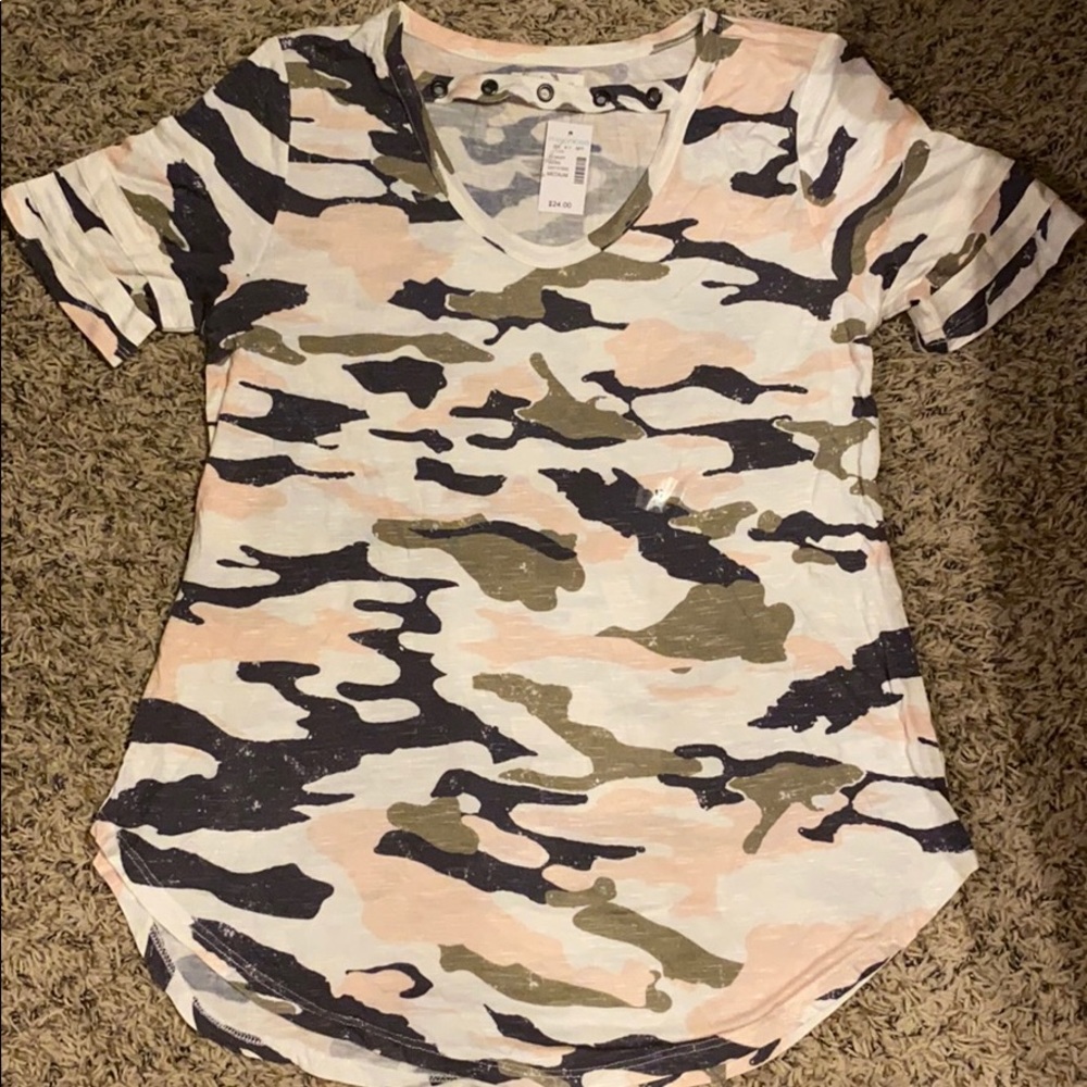 Medium pink camo shirt